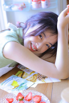 我和小姪女小婷上下耸动